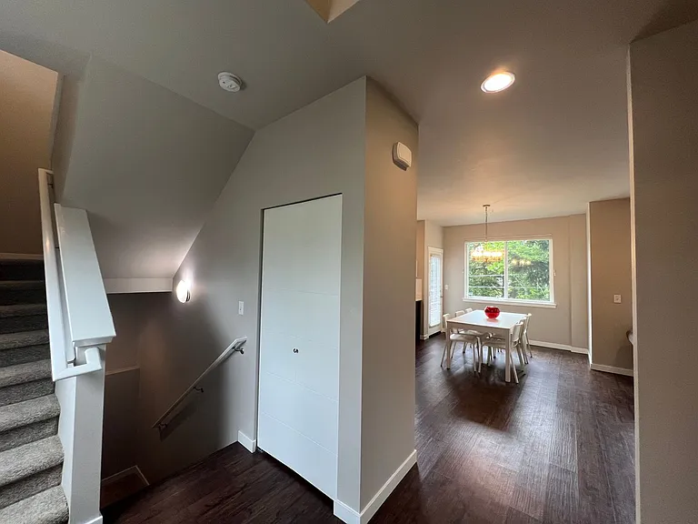 514 Fielding Ct — Photo 5