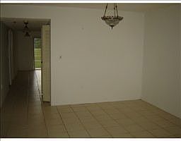 3rd image of 9470 Tangerine Pl APT 102