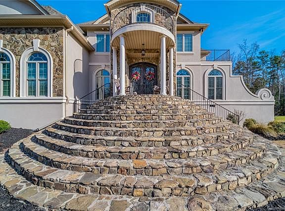 2nd image of 1824 Wedowee Ct