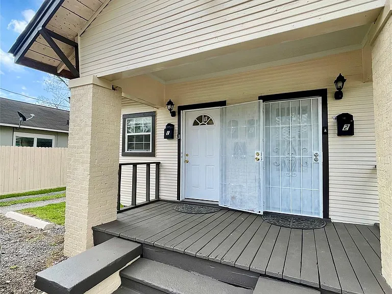 6912 Avenue C #2 — Photo 3