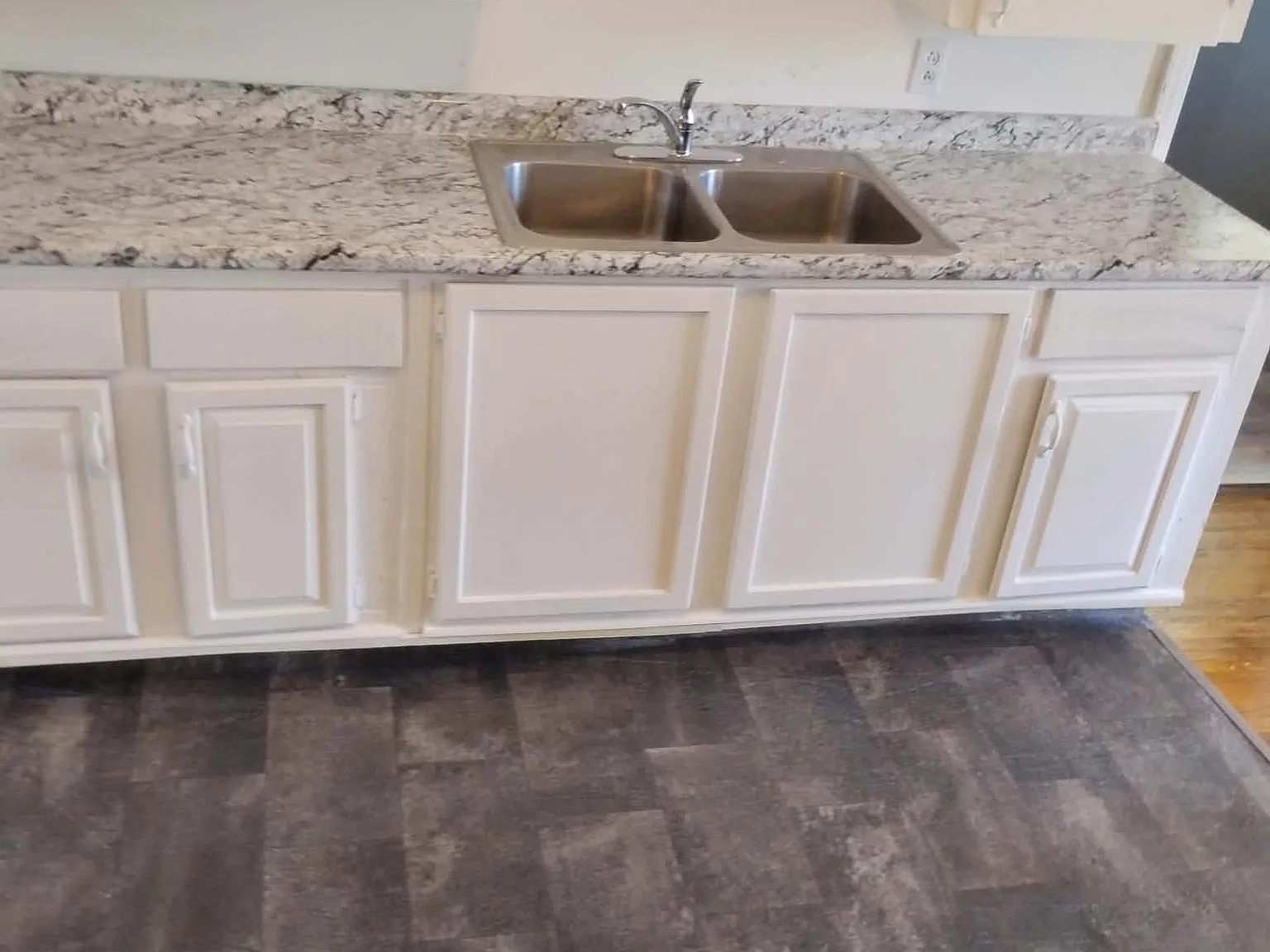 2 bed, 1108 sqft, $725 — Photo 4