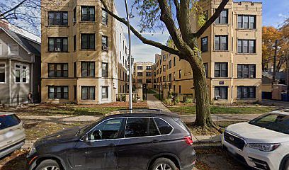 1st image of 3821 N Greenview Ave #2WG