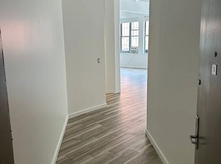 100 S 4th St APT 2B, Brooklyn, NY 11249
