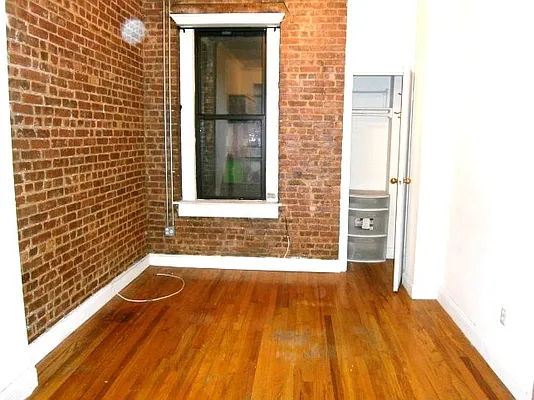 Rented by Prince Real Estate Associates LLC | media 7