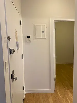 Rented by Sky Management | media 27