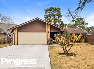 9206 Bayou Bluff Dr, Spring, TX 77379