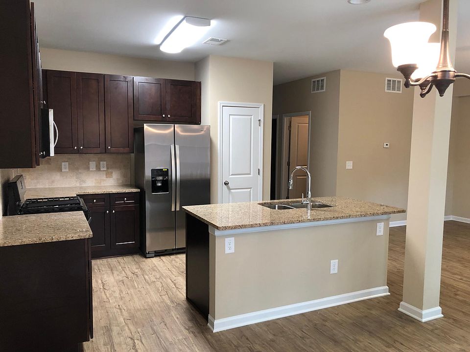 Open kitchen