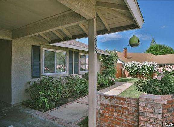 4th image of 858 Santa Cruz St