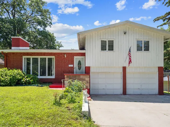 122 Maryland Ave, Waterloo, IA 50701