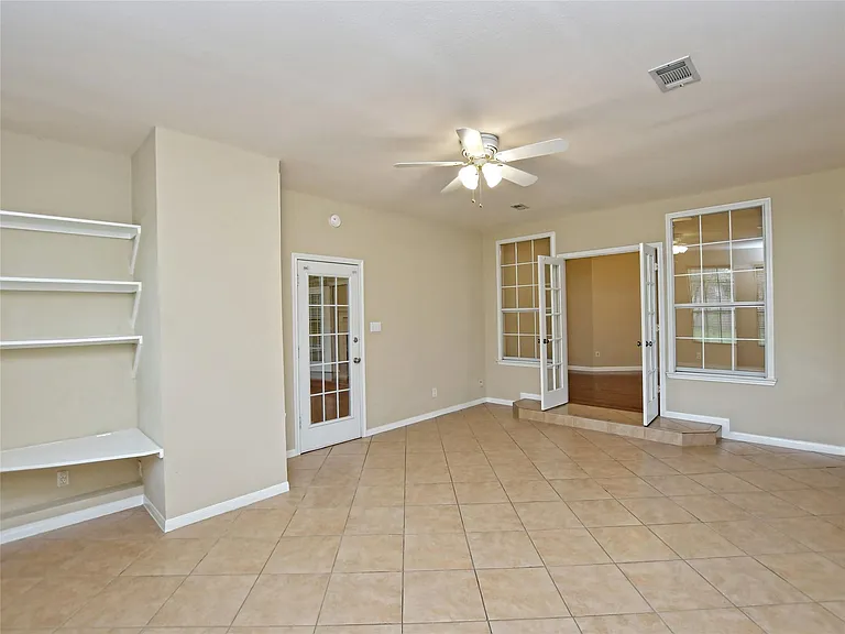 13220 Villa Park Dr — Photo 19