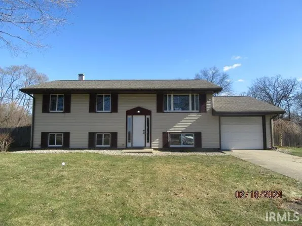 54480 Bittersweet Rd, Mishawaka, IN 46545