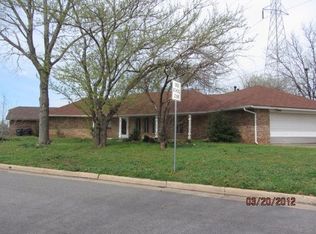 11513 Greystone Ave, Oklahoma City, OK 73120