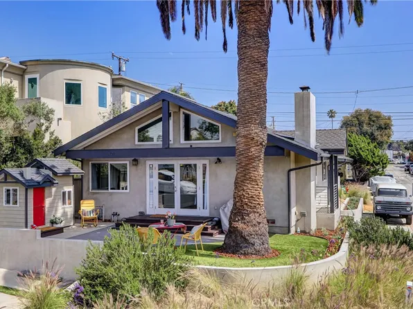 2700 Elm Ave, Manhattan Beach, CA 90266