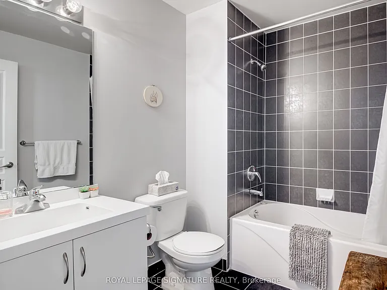 2230 Lake Shore Blvd W #204 — Photo 27