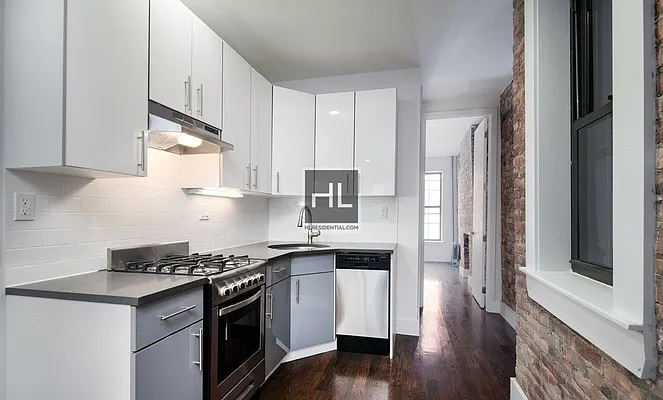 Rented by Highline Residential | media 1