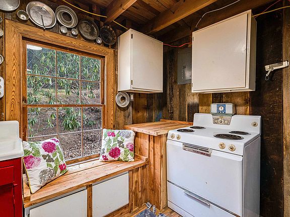 41st image of this home