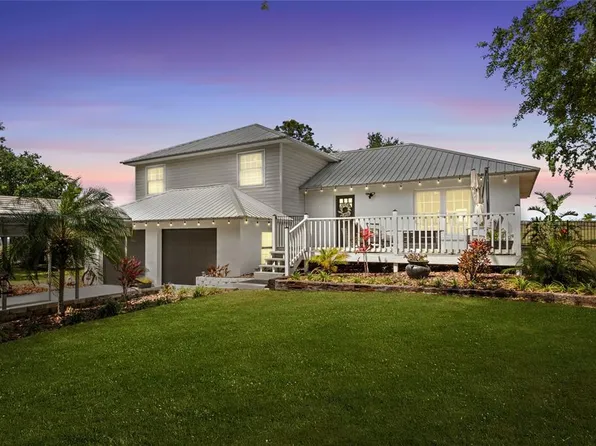 7823 Baron Ave, Howey In The Hills, FL 34737