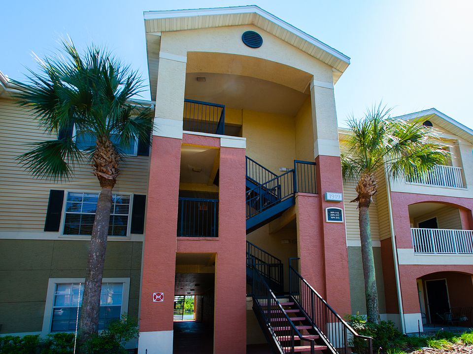 1st image of 1919 Summer Club Dr APT 215