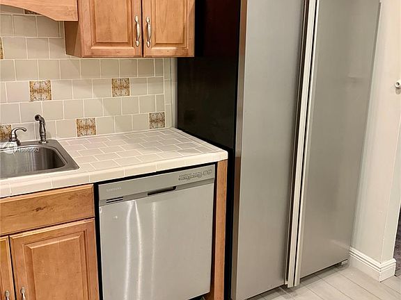 3rd image of 2654 NW 42nd Ave #1115