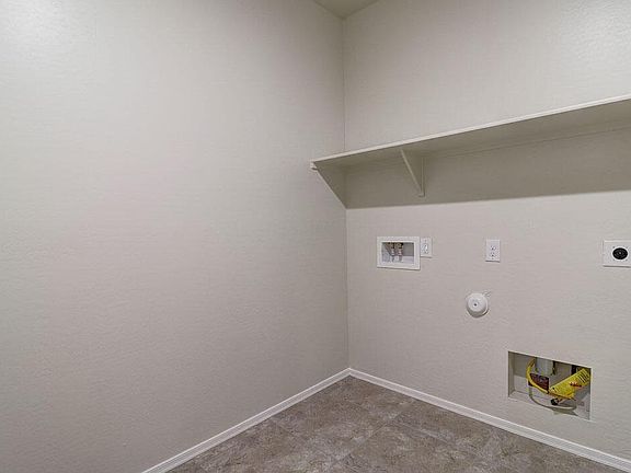 4th image of 18411 Kimball Ave