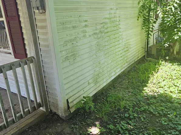 90 W Douglas St, Martinsville, IN 46151