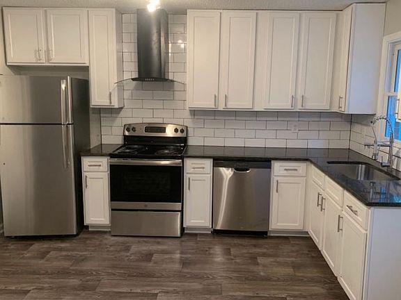 4th image of 493 Stone Mountain St APT S4