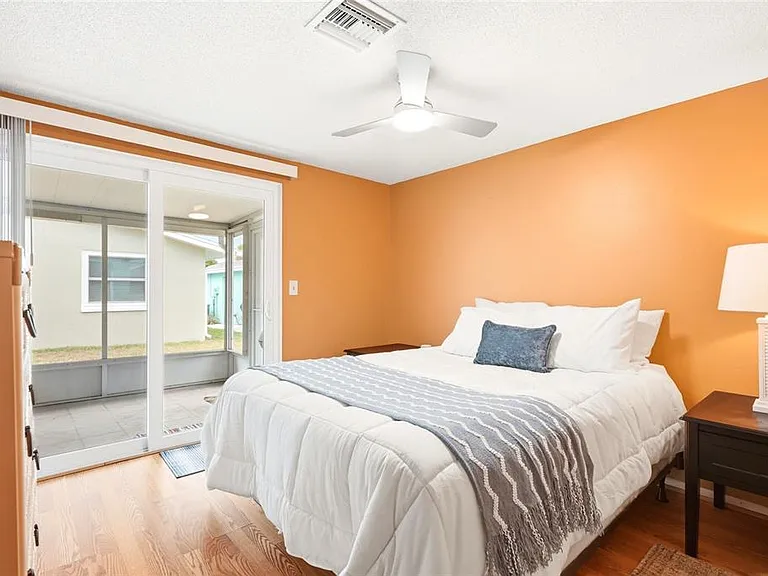 1008 Heron Ct — Photo 7