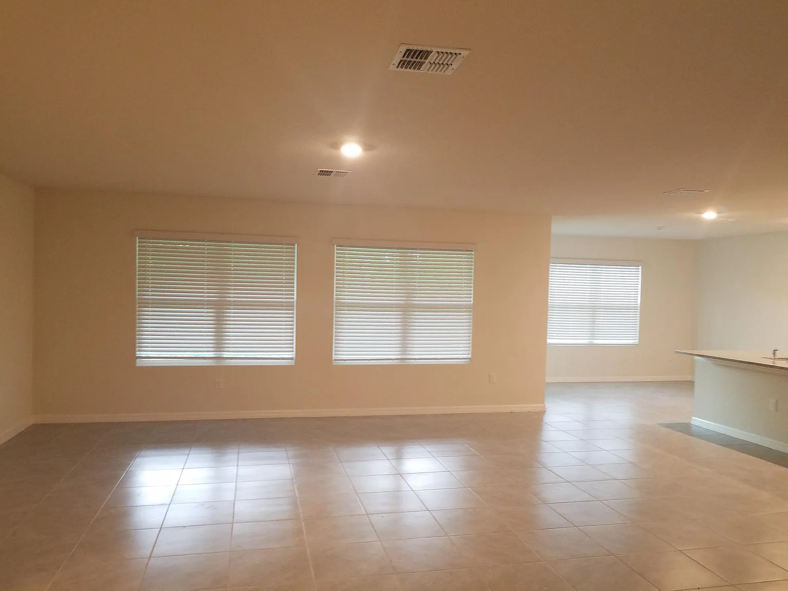 636 Hickory Course Loop — Photo 2