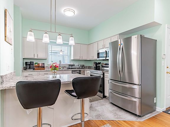 4th image of 3943 Westminster Pl