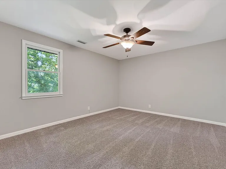 2200 Springlot Rd — Photo 29