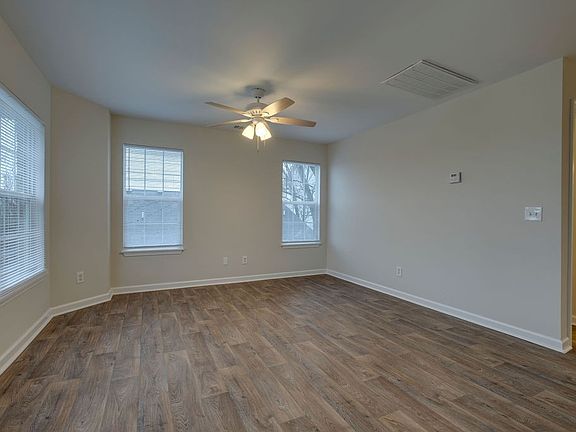 5th image of 1117 Phelissa Dr