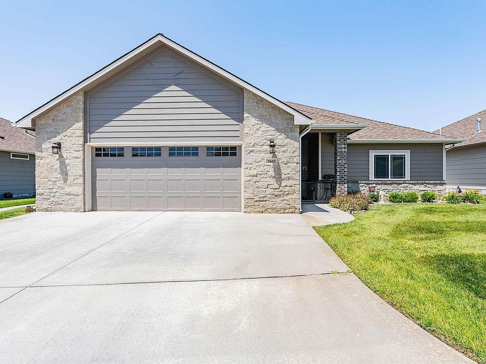 1st image of 3665 N Lakeway Ct
