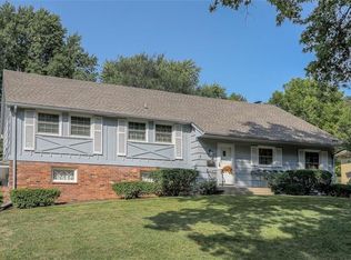 7928 Roe Ave, Prairie Village, KS 66208