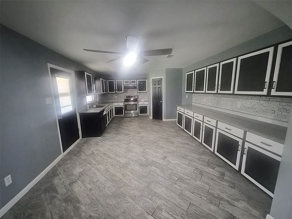 4th image of 4209 Gray Fox Dr