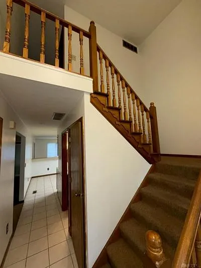 712 Hidden Valley Ct — Photo 8