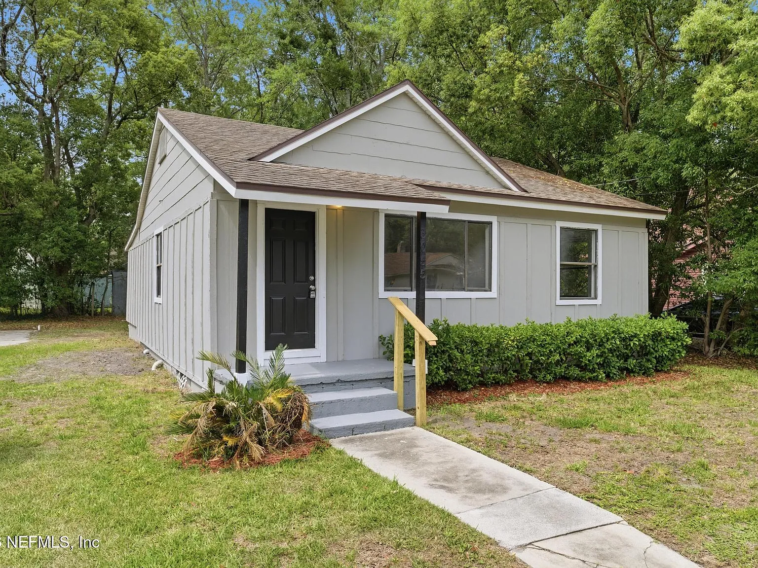 3 bed, 1.5 bath, 1050 sqft, $1,340 — Photo 2