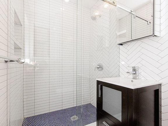 3rd image of 317 2nd Ave APT 3D