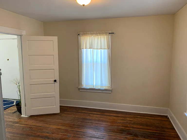 316 S Prairie Ave — Photo 7