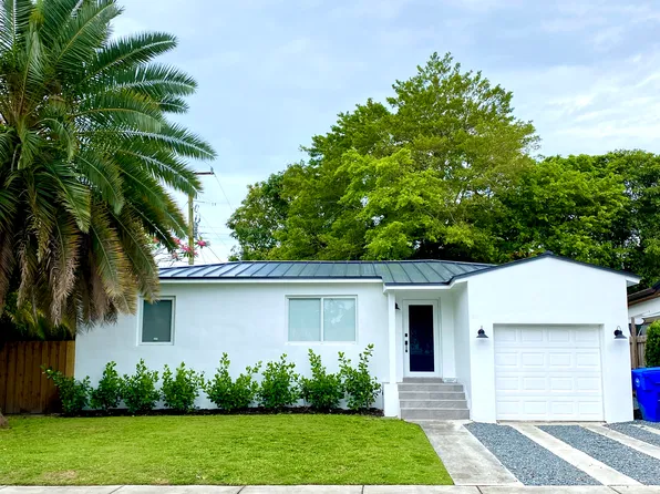 3250 SW 18th Ter, Miami, FL 33145