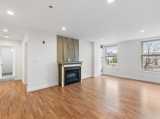 65 Chelsea St APT 204, Boston, MA 02129