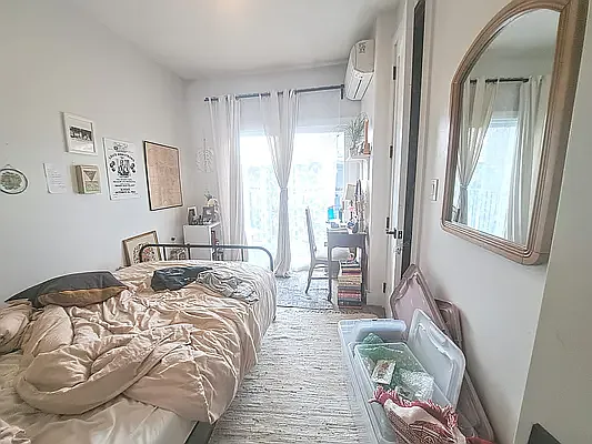 Rented by Friedman Mayer, LREB | media 13