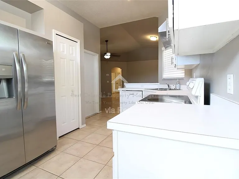 464 Briar Bay Cir — Photo 5