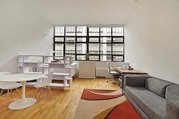 1st image of 360 Furman St APT 926