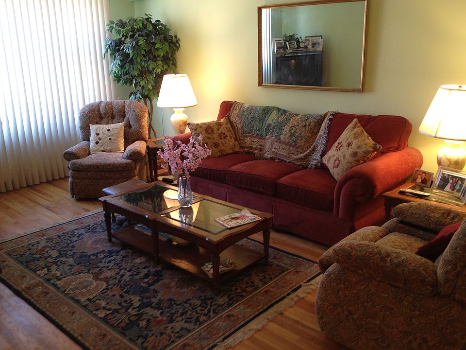 1st image of 530 Riverdale Ave APT 5F