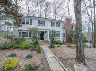11 Wooded Hill Ln, Randolph, NJ 07869