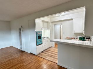9712-22A, Garden Grove, CA 92841