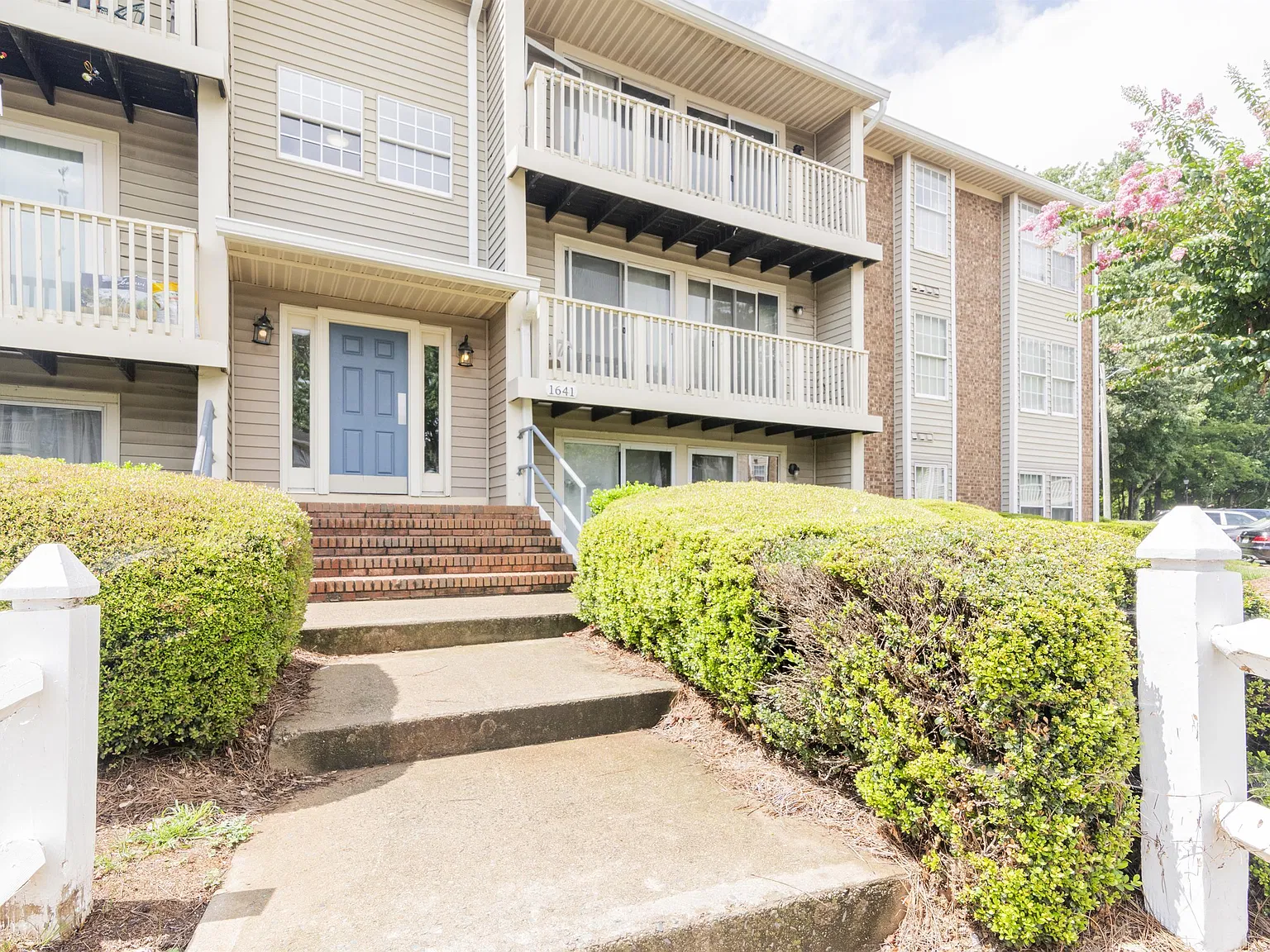 1641 Arlyn Circle - L - 1 — Photo 1