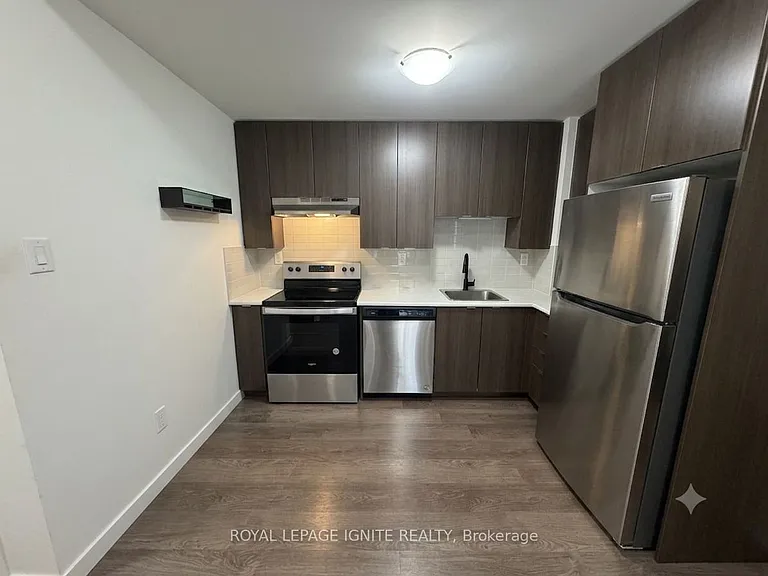 50 Orchid Place Dr #22 — Photo 5