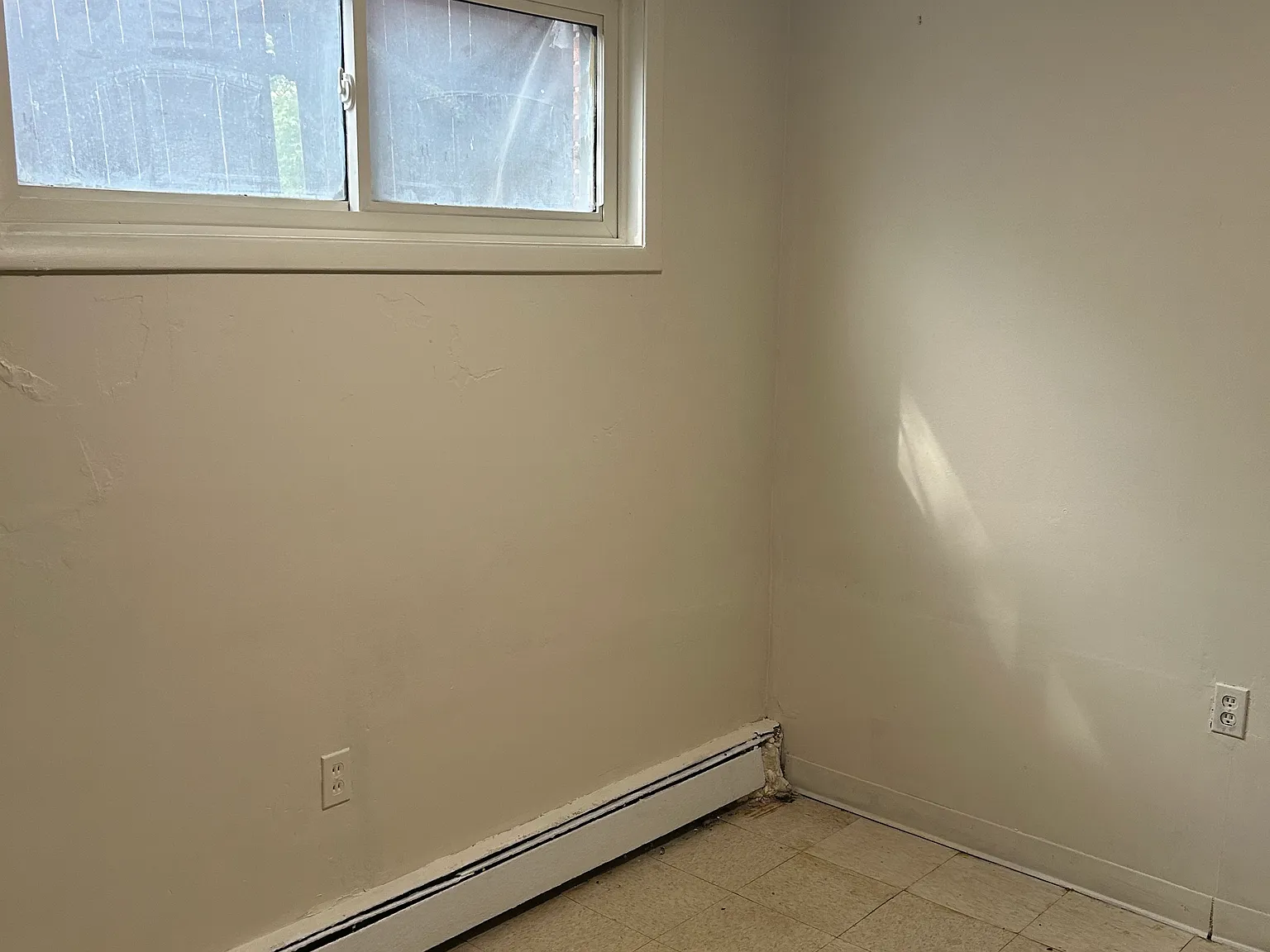 1 bed, 560 sqft, $850 — Photo 3