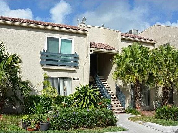 3rd image of 5260 NE 6th Ave APT A